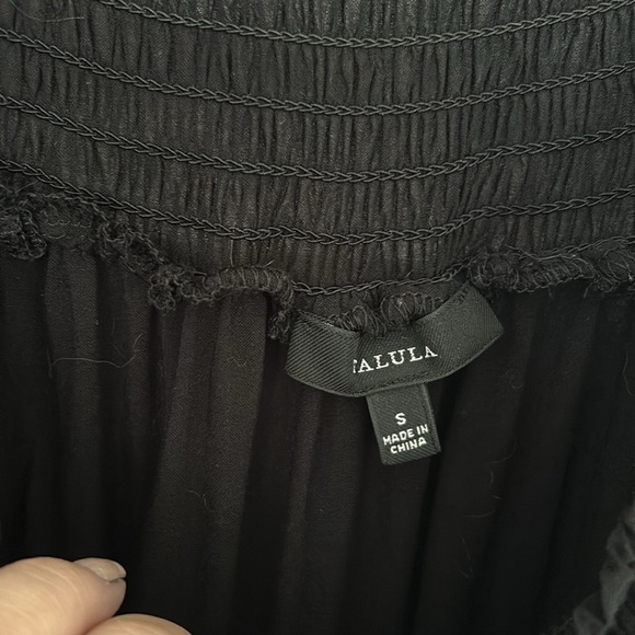 TALULA - ARITZIA - black dress round neck pleated flowy ruffles size small - Picture 8 of 9